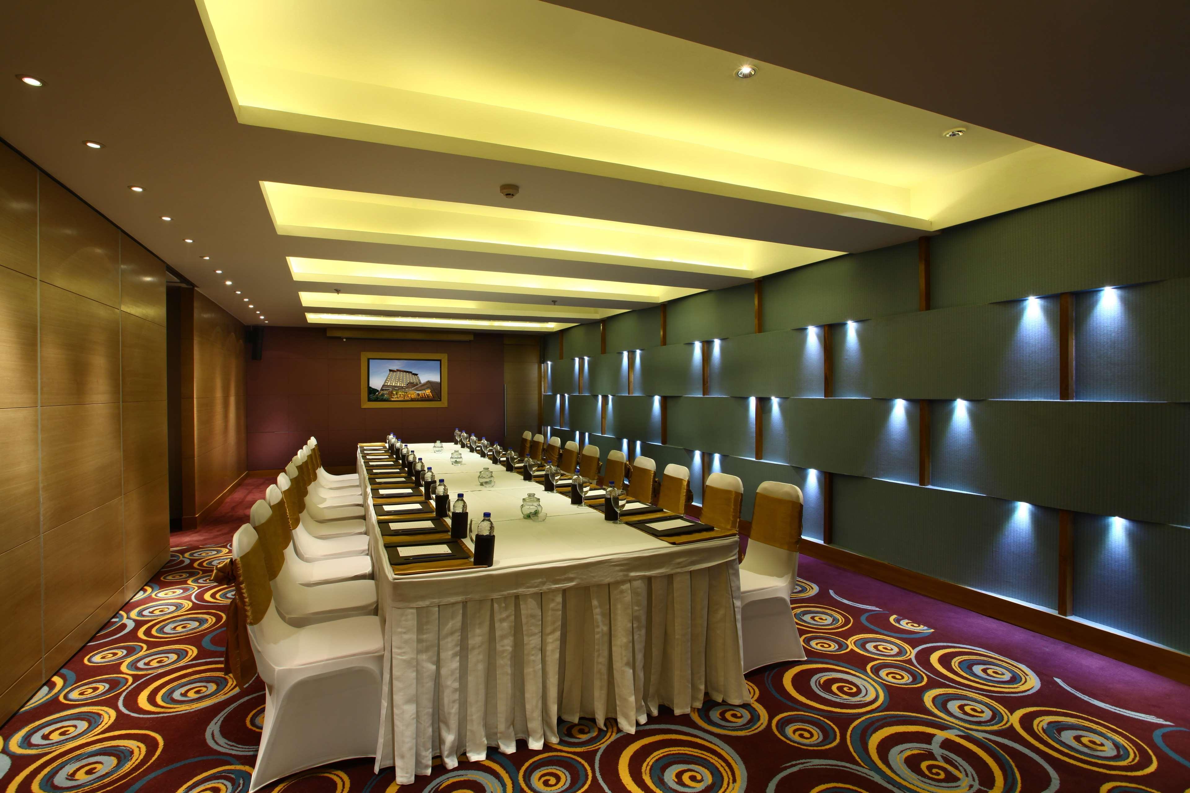 Park Plaza Shahdara Hotel New Delhi Business photo